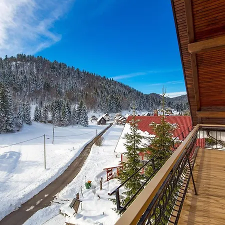 Villa Greenhouse Klara With Heated Pool *