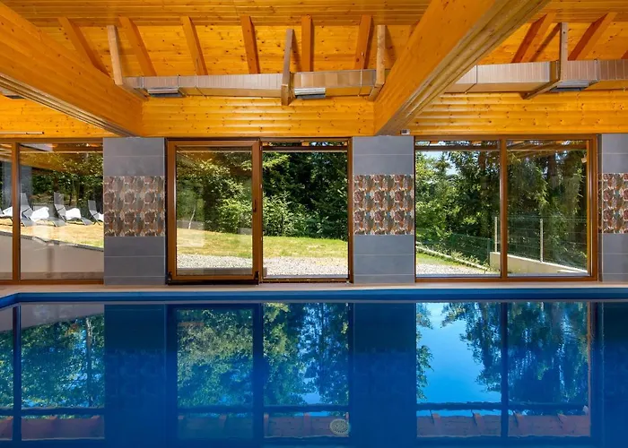 Greenhouse Klara With Heated Pool Villa Trsce