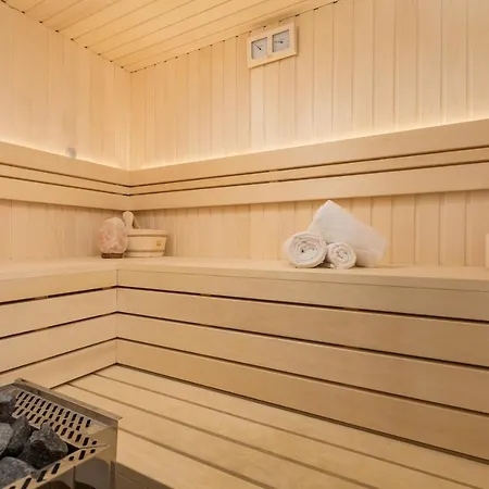 Greenhouse Ella With Heated Pool Villa Trsce