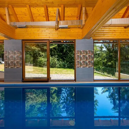 Greenhouse Klara With Heated Pool Villa Trsce