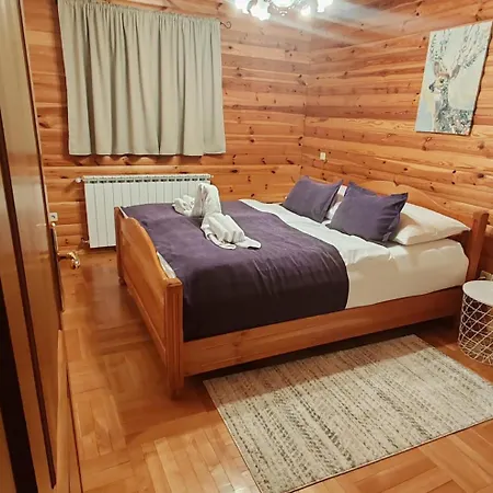 וילה Greenhouse Klara With Heated Pool Trsce