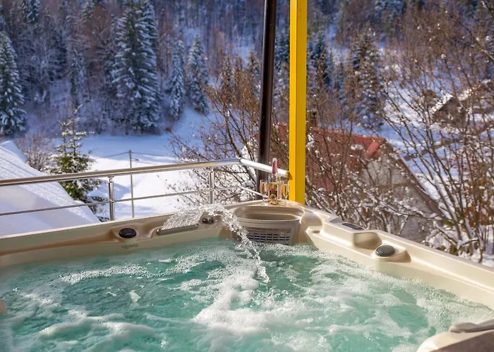 فيلة Greenhouse Klara With Heated Pool *